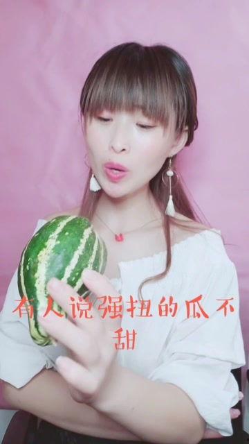娱乐吃瓜酱甜甜配音,娱乐吃瓜酱的甜蜜魅力